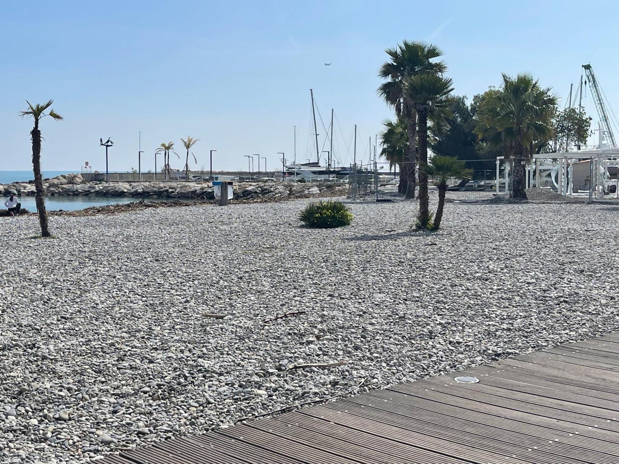 Villeneuve Loubet Plage- Entre Nice Et Cannes Экстерьер фото